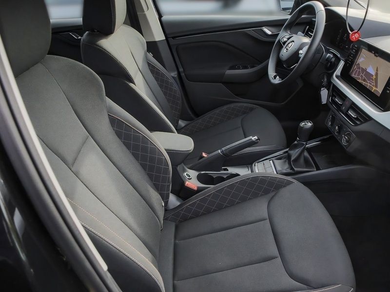 Gebraucht Skoda Scala Ambition 110 PS (80 kW) 2024 Schwarz Kleinwagen