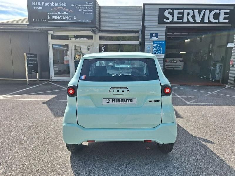 Neu Aixam Minauto 2025 Grün Kleinwagen