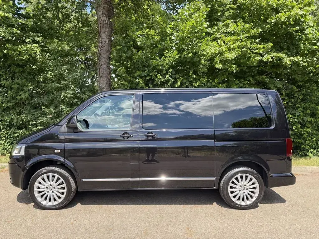 Gebraucht VW Multivan Highline 179 PS (131 kW) 2012 Schwarz Van / Kleinbus