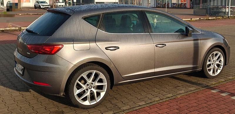 Gebraucht Seat Leon XCELLENCE 150 PS (110 kW) 2017 Grau Limousine
