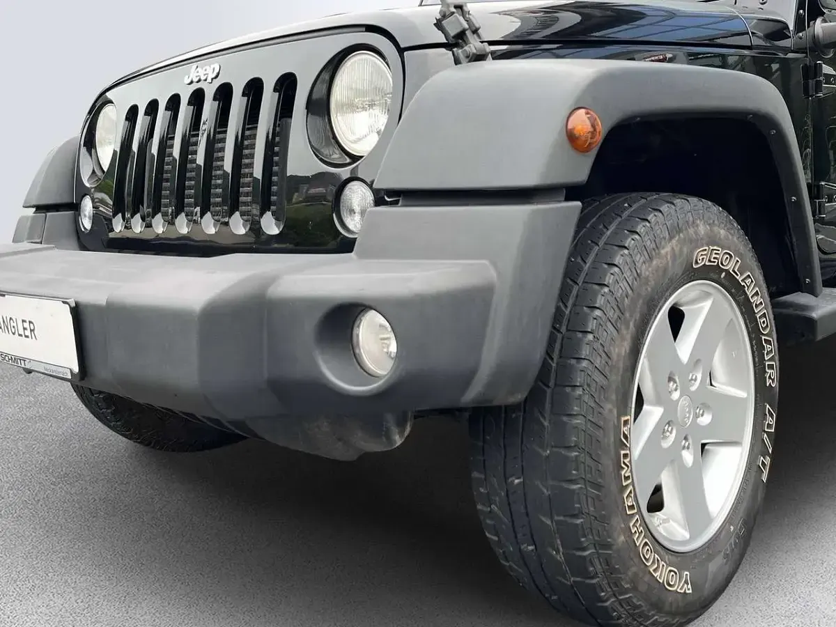 Gebraucht Jeep Wrangler Limited 200 PS (147 kW) 2014 Schwarz SUV