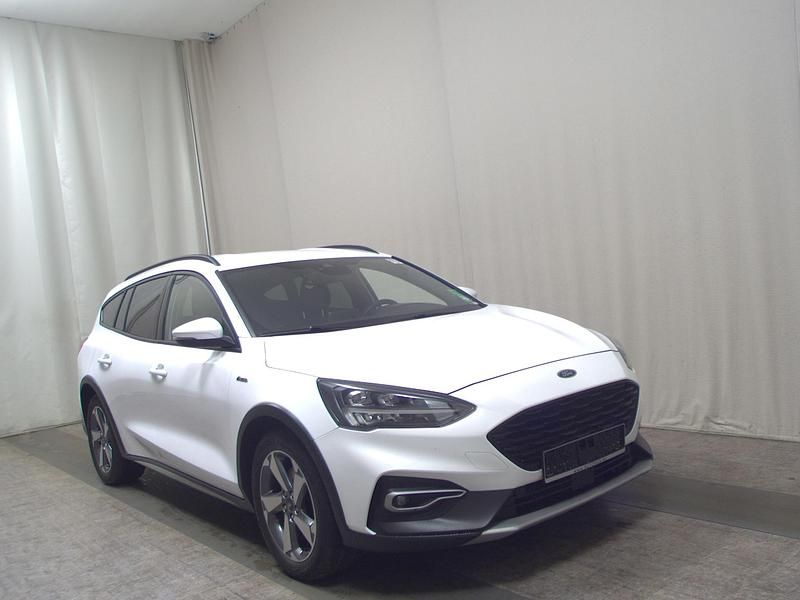 Gebraucht Ford Focus Active 150 PS (110 kW) 2021 Frost weiss Kombi