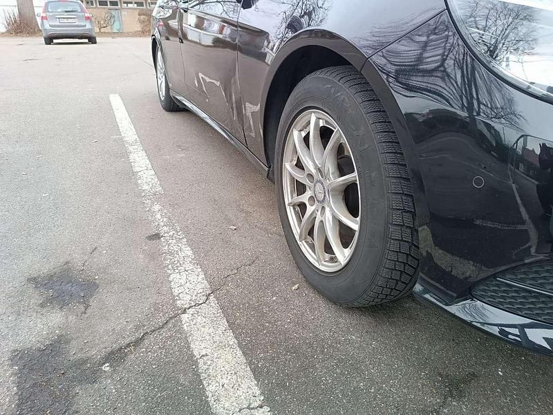 Gebraucht Mercedes 220 170 PS (125 kW) 2014 Schwarz Kombi