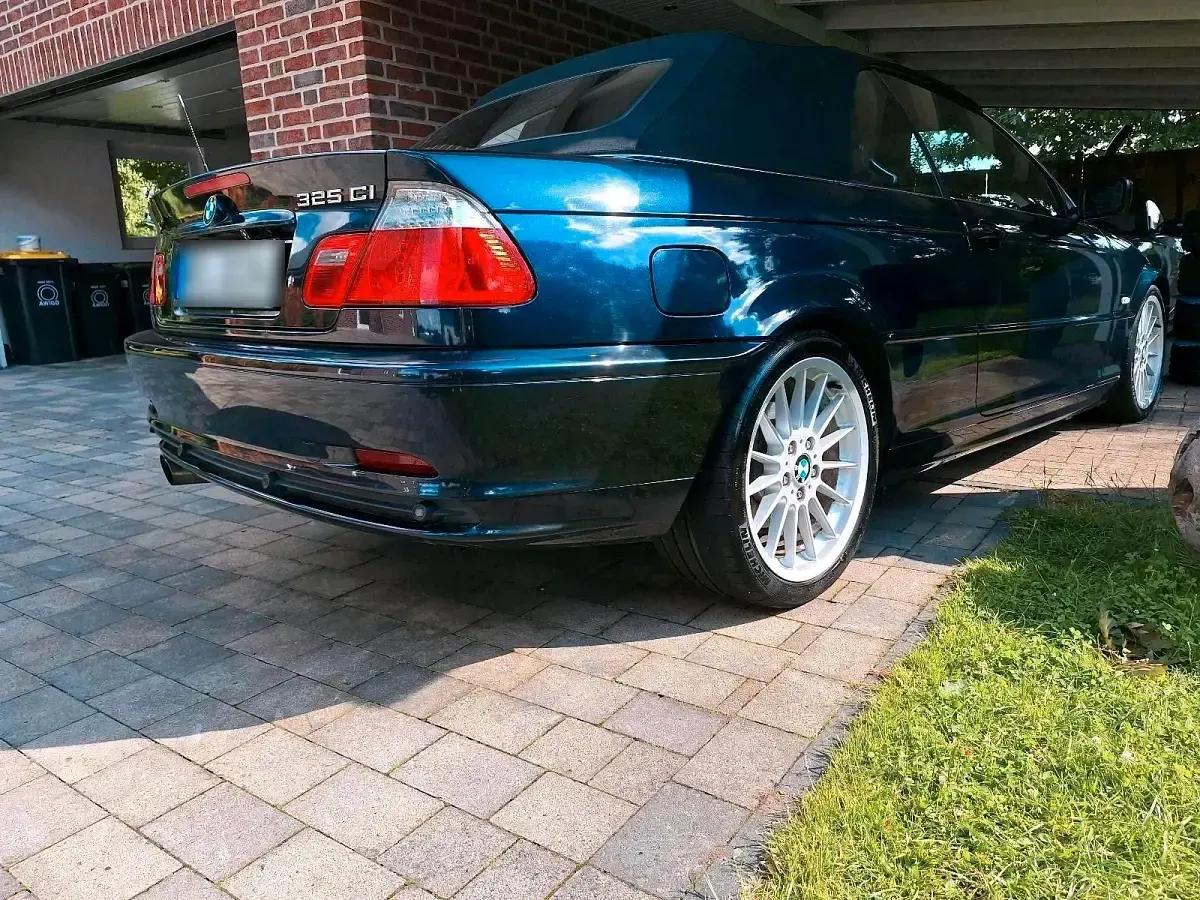 Używany BMW 325 Cabriolet 192 KM (141 kW) 2001 Niebieski Kabriolet