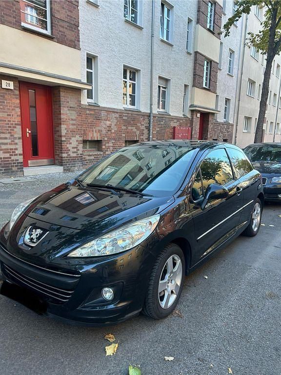 Schwarz Gebraucht 2010 Peugeot 207 Allure Kleinwagen | 5.200 € (Fairer Preis) - Bild 1/4