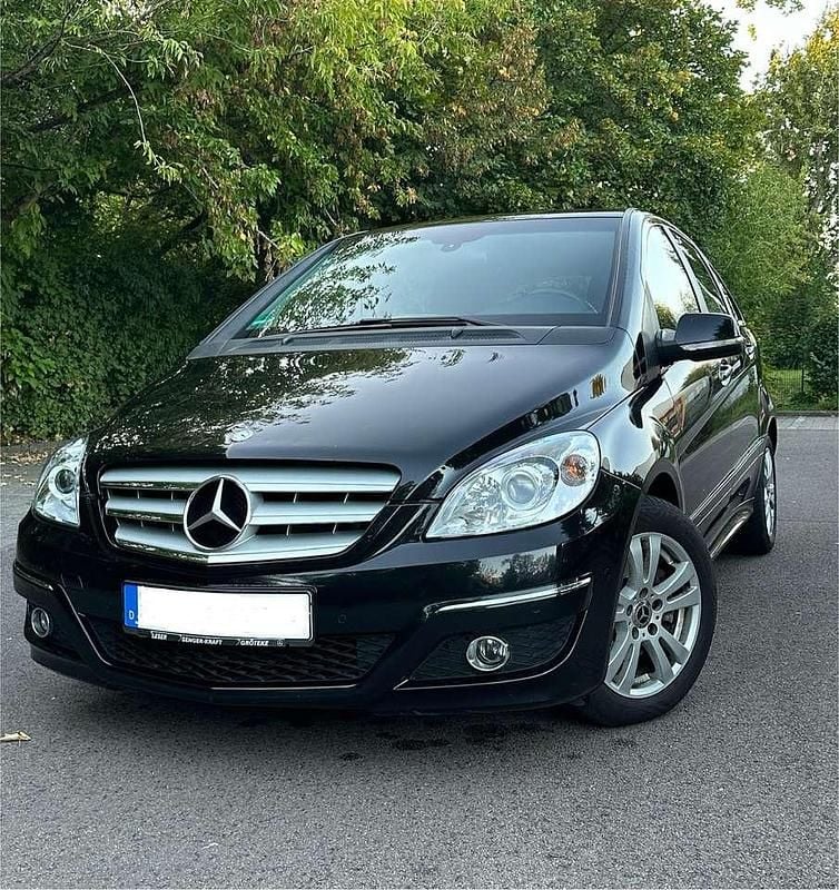 Gebraucht 2009 Mercedes B180 Van / Kleinbus | 4.950 € (Fairer Preis) - Bild 1/4