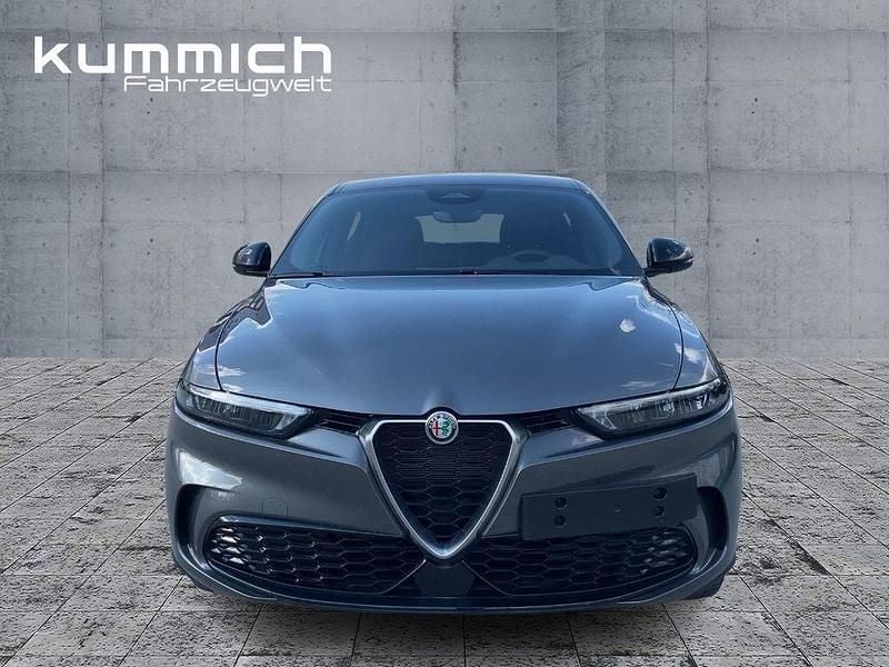 Second-hand Alfa Romeo Tonale Super 131 CP (96 kW) 2024 Gri SUV