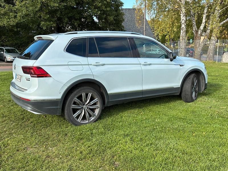 Gebraucht VW Tiguan 192 PS (141 kW) 2018 Weiß SUV
