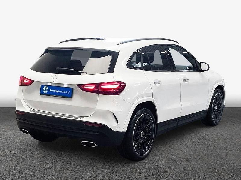 Gebraucht Mercedes GLA180 Advanced Plus 136 PS (100 kW) 2024 Weiß SUV