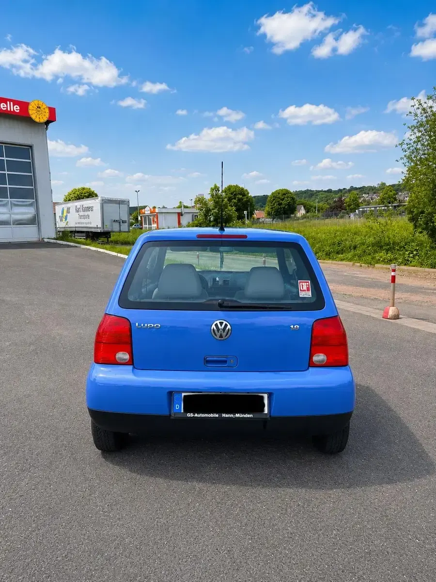Gebraucht VW Lupo 50 PS (36 kW) 1998 Blau Kleinwagen
