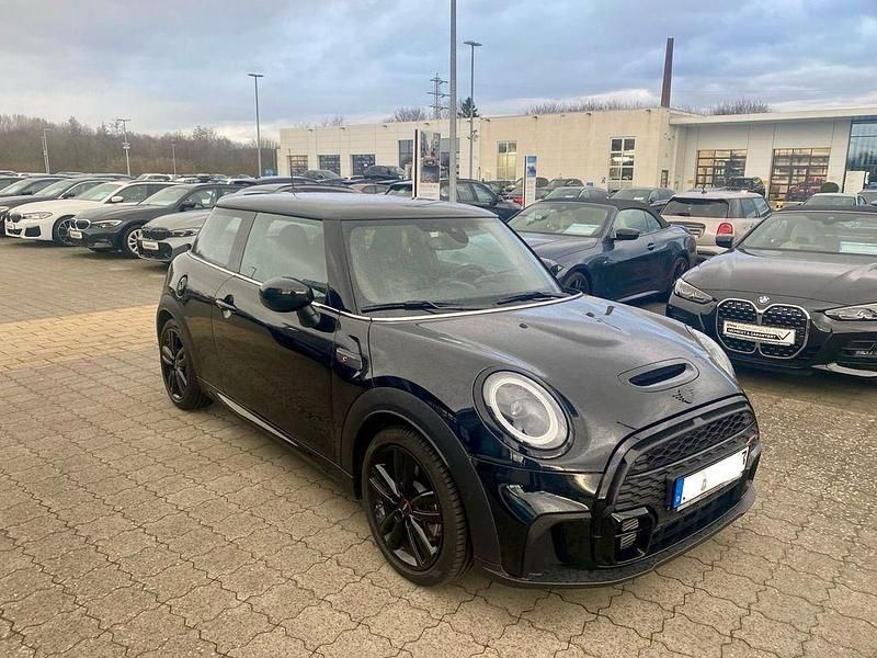 Schwarz Gebraucht 2023 Mini John Cooper Works Kleinwagen | 28.300 € (Guter Preis) - Bild 1/4