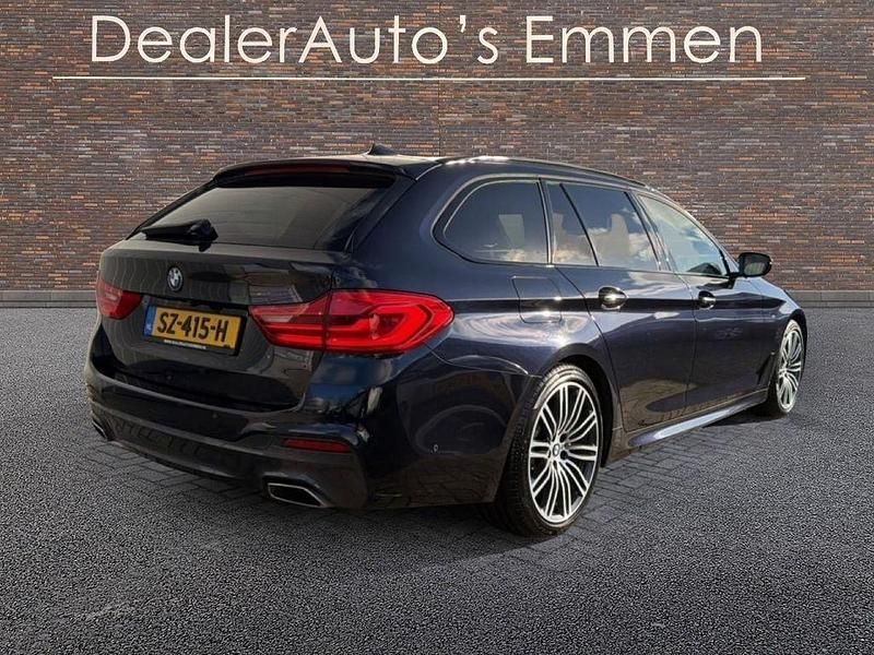 Gebraucht BMW 520 M Sport 190 PS (139 kW) 2018 Schwarz Kombi