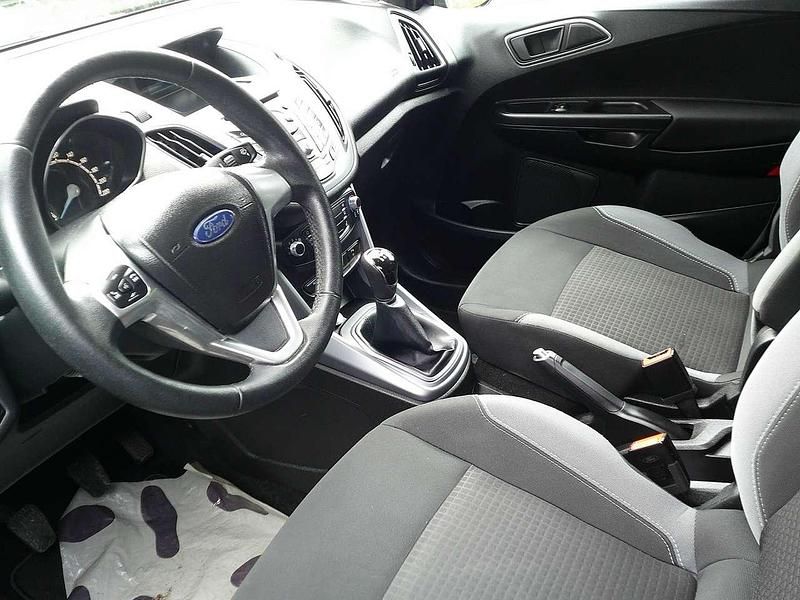 Second-hand Ford B-MAX SYNC Edition 101 CP (74 kW) 2016 Albastru Monovolum