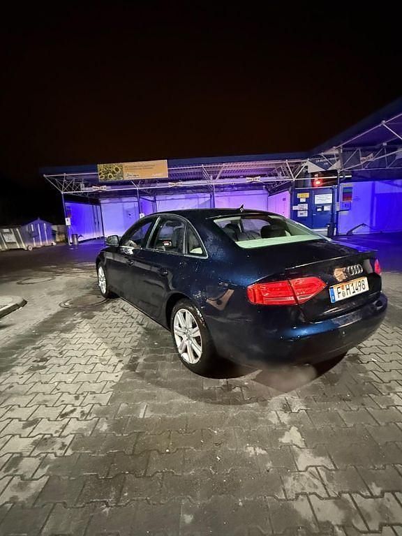 Gebraucht Audi A4 Ambiente 160 PS (117 kW) 2008 Blau Limousine