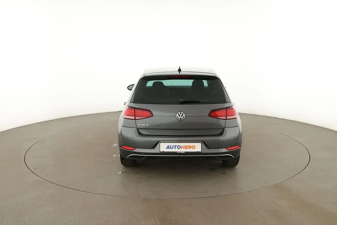 Gebraucht VW Golf VII Join 2018 Grau Limousine