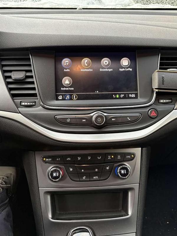 Gebraucht Opel Astra Edition 131 PS (96 kW) 2021 Grau Limousine