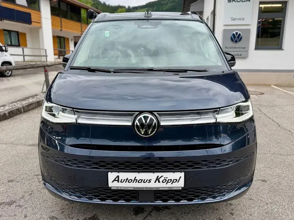 Neu VW California Beach 150 PS (110 kW) 2026 Blau Van