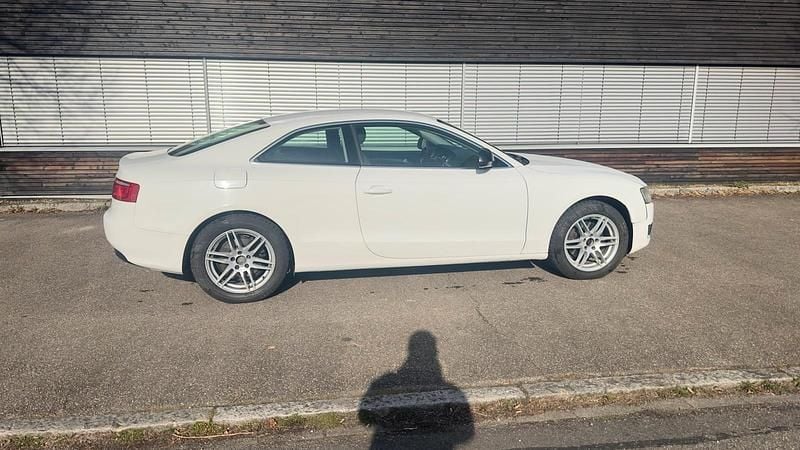 Second-hand Audi A5 160 CP (117 kW) 2008 Alb Coupe
