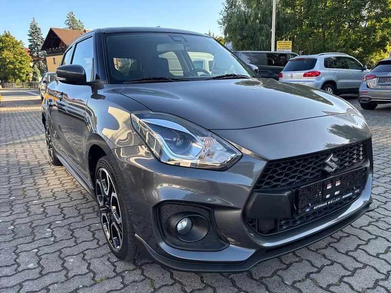 Grau Gebraucht 2019 Suzuki Swift Sport Limousine | 14.800 € (Fairer Preis) - Bild 1/4