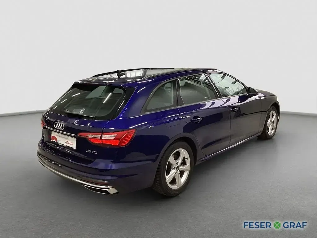 Używany Audi A4 Advanced Plus 163 KM (119 kW) 2022 Niebieski Kombi