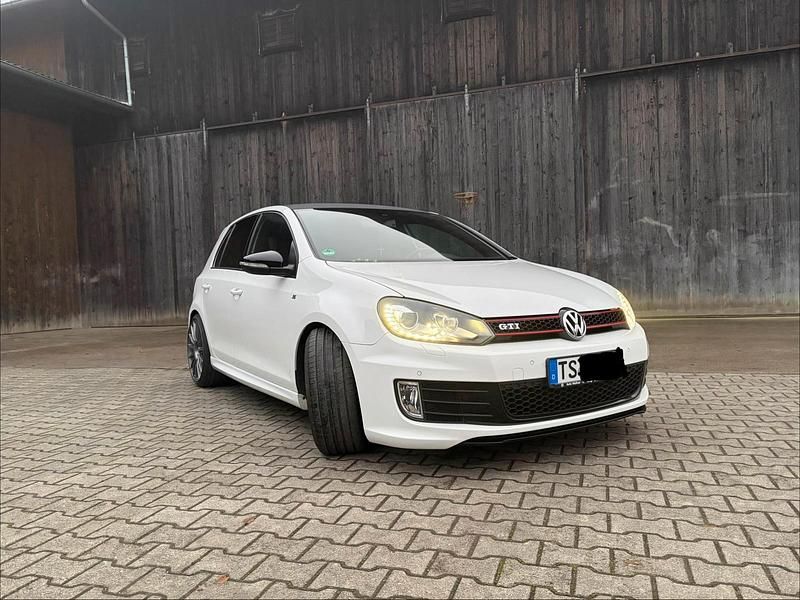 Gebraucht VW Golf VI Edition 235 PS (172 kW) 2012 Weiß Kleinwagen
