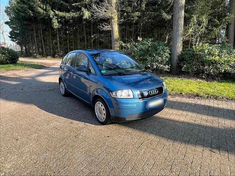 Gebraucht Audi A2 75 PS (55 kW) 2001 Blau Kleinwagen