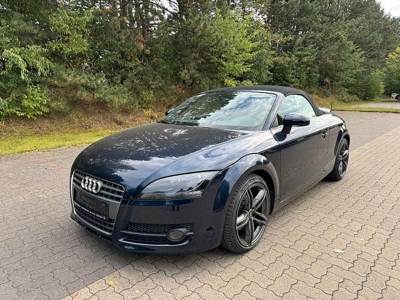 Blau Gebraucht 2009 Audi TT Roadster Exclusive Cabrio | 8.999 € (Fairer Preis) - Bild 1/4