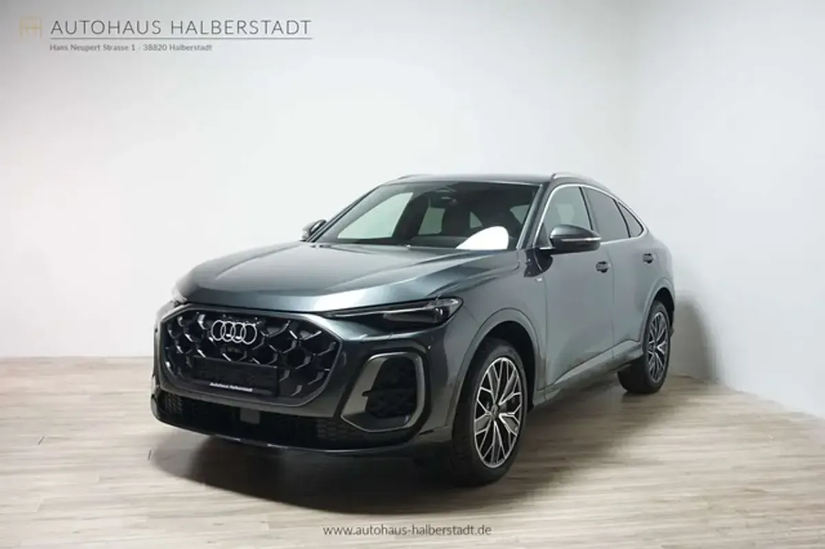Neu Audi Q5 Sportback S-Line 204 PS (150 kW) 2025 Grau SUV
