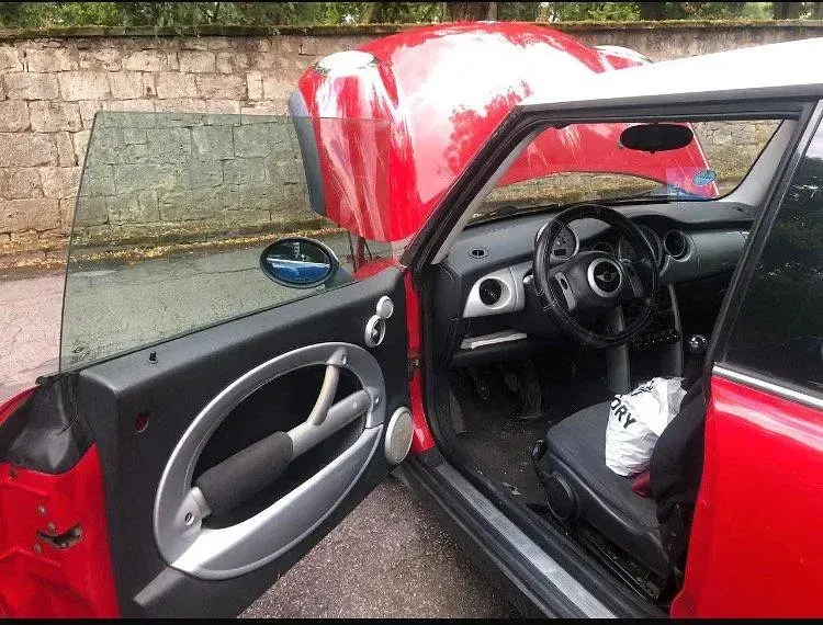 Gebraucht Mini Cooper 85 PS (62 kW) 2002 Rot Kleinwagen