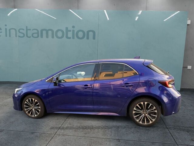 Gebraucht Toyota Corolla Team 140 PS (102 kW) 2024 Blau Limousine