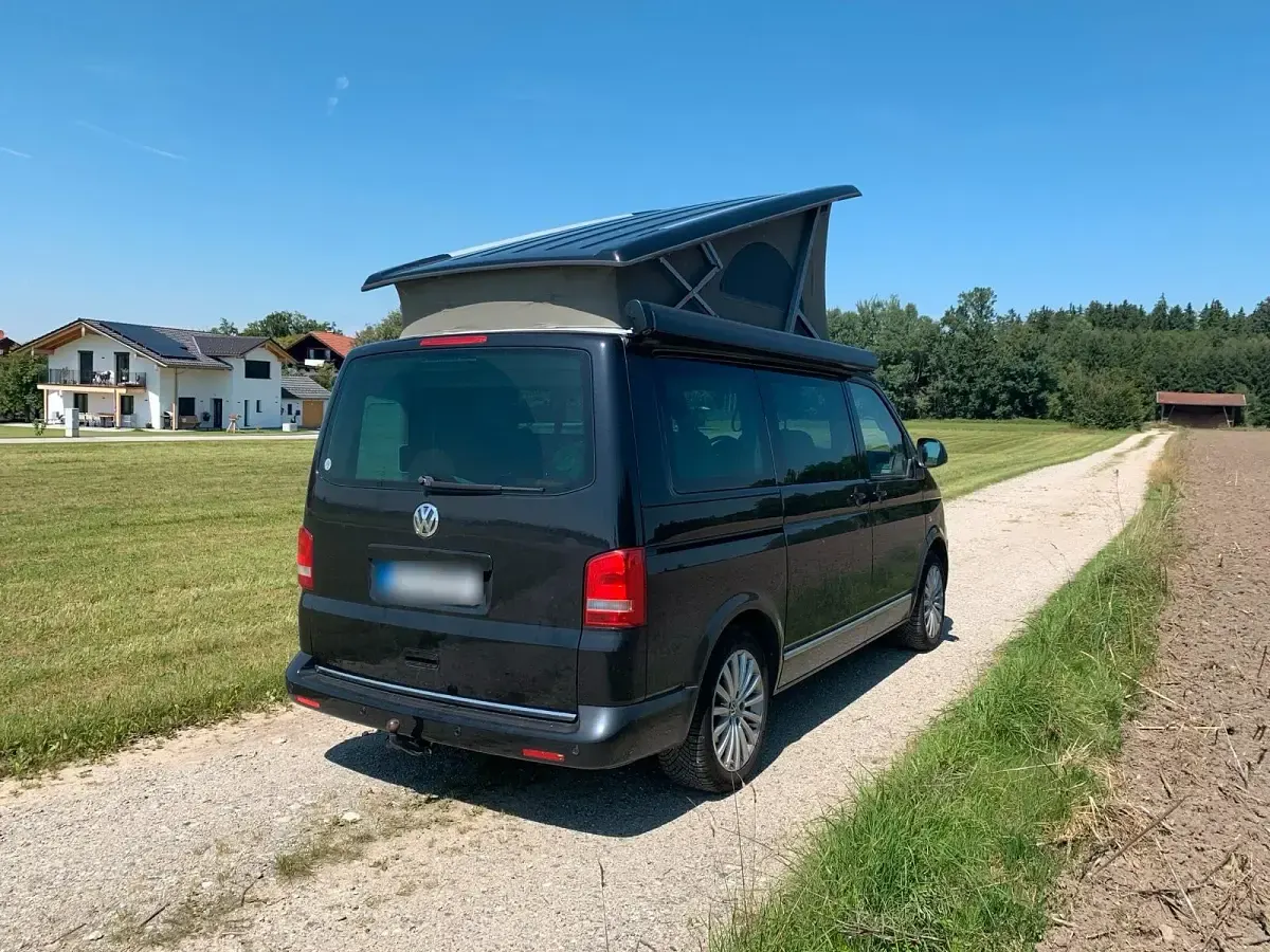 Gebraucht VW California Comfortline 179 PS (131 kW) 2010 Schwarz Van
