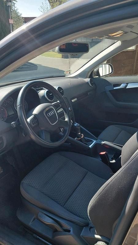 Second-hand Audi A3 160 CP (117 kW) 2010 Gri Hatchback