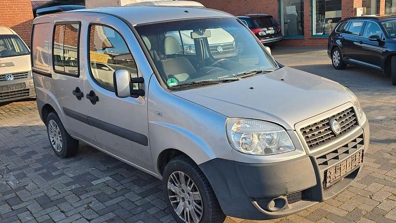 Gebraucht Fiat Doblò 84 PS (61 kW) 2006 Grau Van / Kleinbus