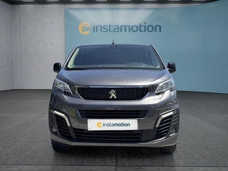 Gebraucht Peugeot Expert 179 PS (131 kW) 2023 Grau Van