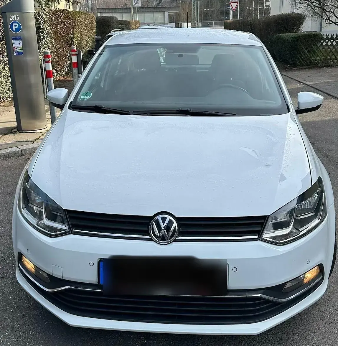 Gebraucht VW Polo Comfortline 90 PS (66 kW) 2015 Weiß Kleinwagen