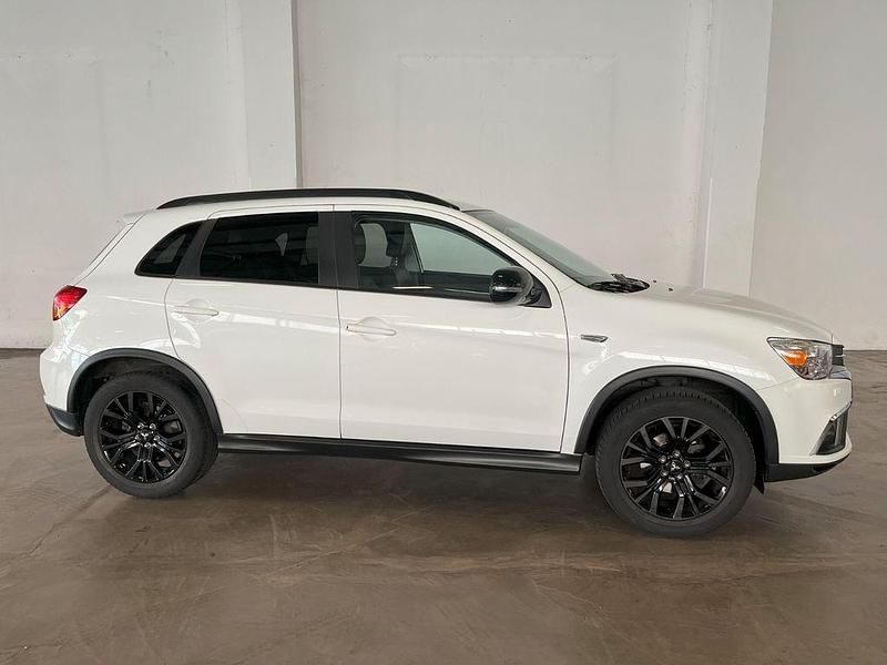 Gebraucht Mitsubishi ASX Active 117 PS (86 kW) 2019 Weiß SUV