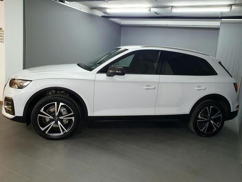 Gebraucht Audi Q5 S-Line 204 PS (150 kW) 2022 Gletscherweiss (metallic) SUV