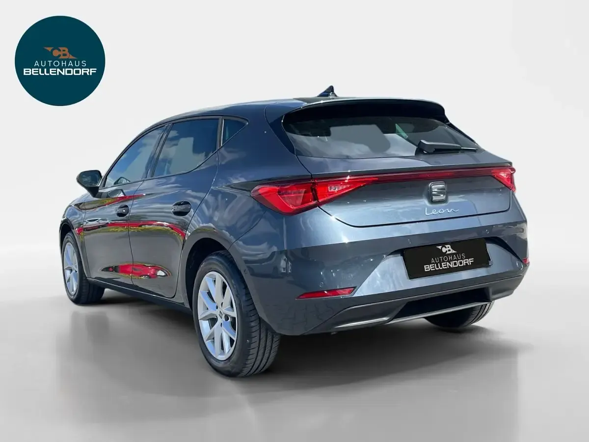 Occasion Seat Leon 150 ch (110 kW) 2025 Gris Berline