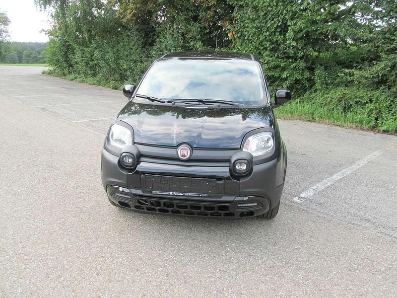 Gebraucht Fiat Panda Cross Cross 69 PS (50 kW) 2023 Schwarz Kleinwagen