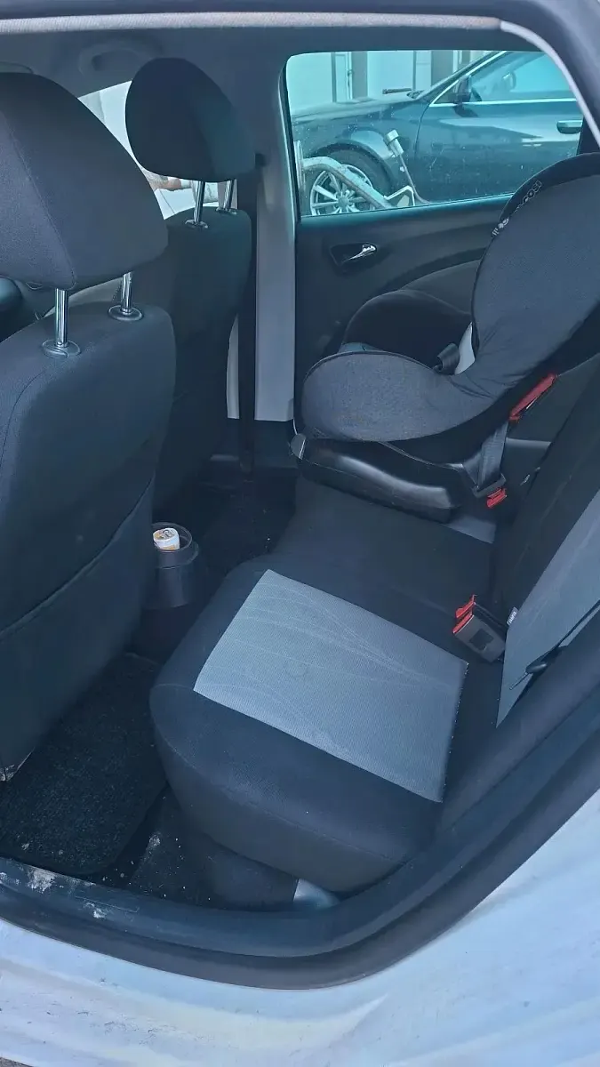 Second-hand Seat Ibiza 90 CP (66 kW) 2013 Alb Hatchback
