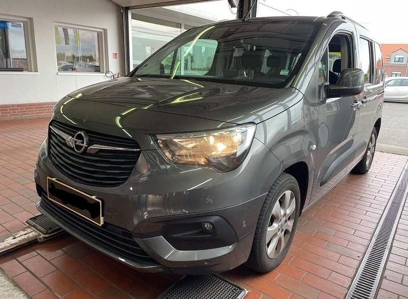 Grau Gebraucht 2020 Opel Combo Life Van / Kleinbus | 9.900 € (Fairer Preis) - Bild 1/4