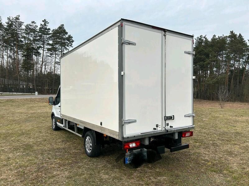 Weiß Gebraucht 2017 Ford Transit Van / Kleinbus | 20.900 € - Bild 1/4