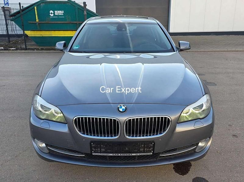 Gebraucht BMW 525 204 PS (150 kW) 2010 Spacegrau metallic Limousine