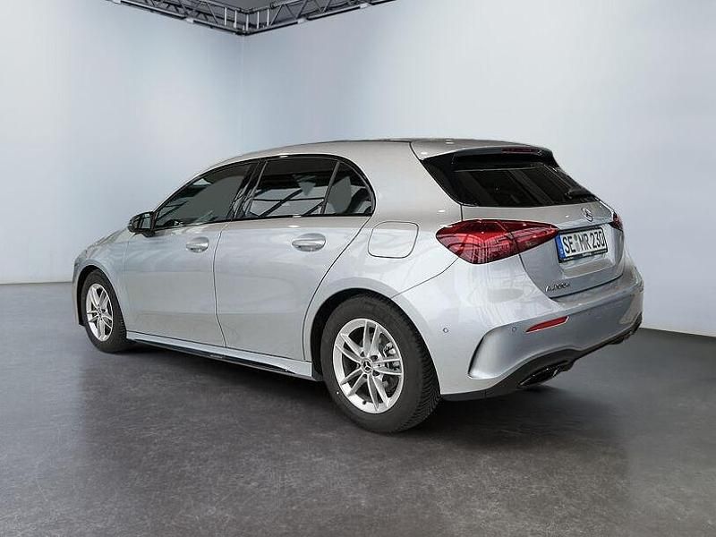 Gebraucht Mercedes A200 AMG 150 PS (110 kW) 2026 Silber Limousine