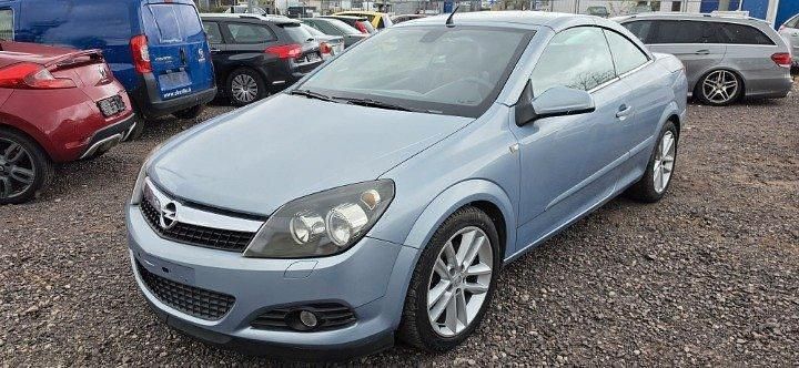 Gebraucht Opel Astra Cabriolet 150 PS (110 kW) 2009 Grau Cabrio