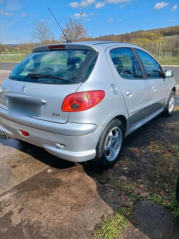 Gebraucht Peugeot 206 75 PS (55 kW) 2007 Silber Kombi