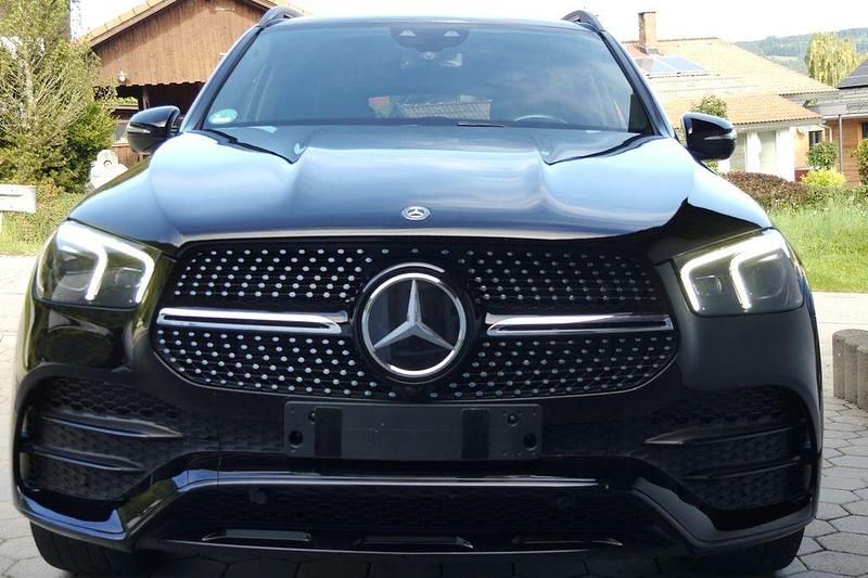 Schwarz Gebraucht 2019 Mercedes GLE450 AMG AMG line SUV | 48.900 € (Guter Preis) - Bild 1/4