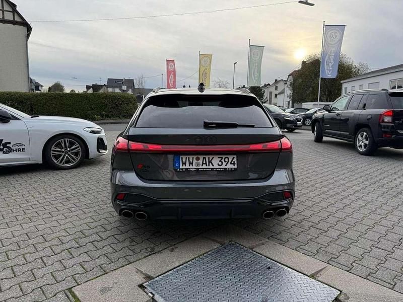 Gebraucht Audi S5 Ambiente 367 PS (269 kW) 2025 Daytonagrau perleffekt Kombi