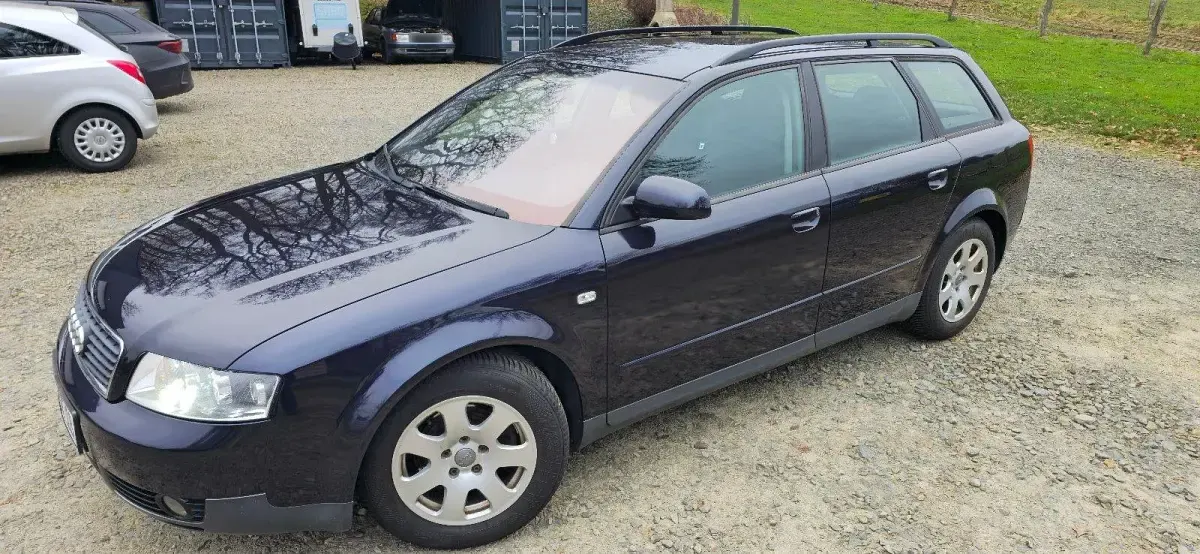 Gebraucht Audi A4 136 PS (100 kW) 2002 Blau Kombi