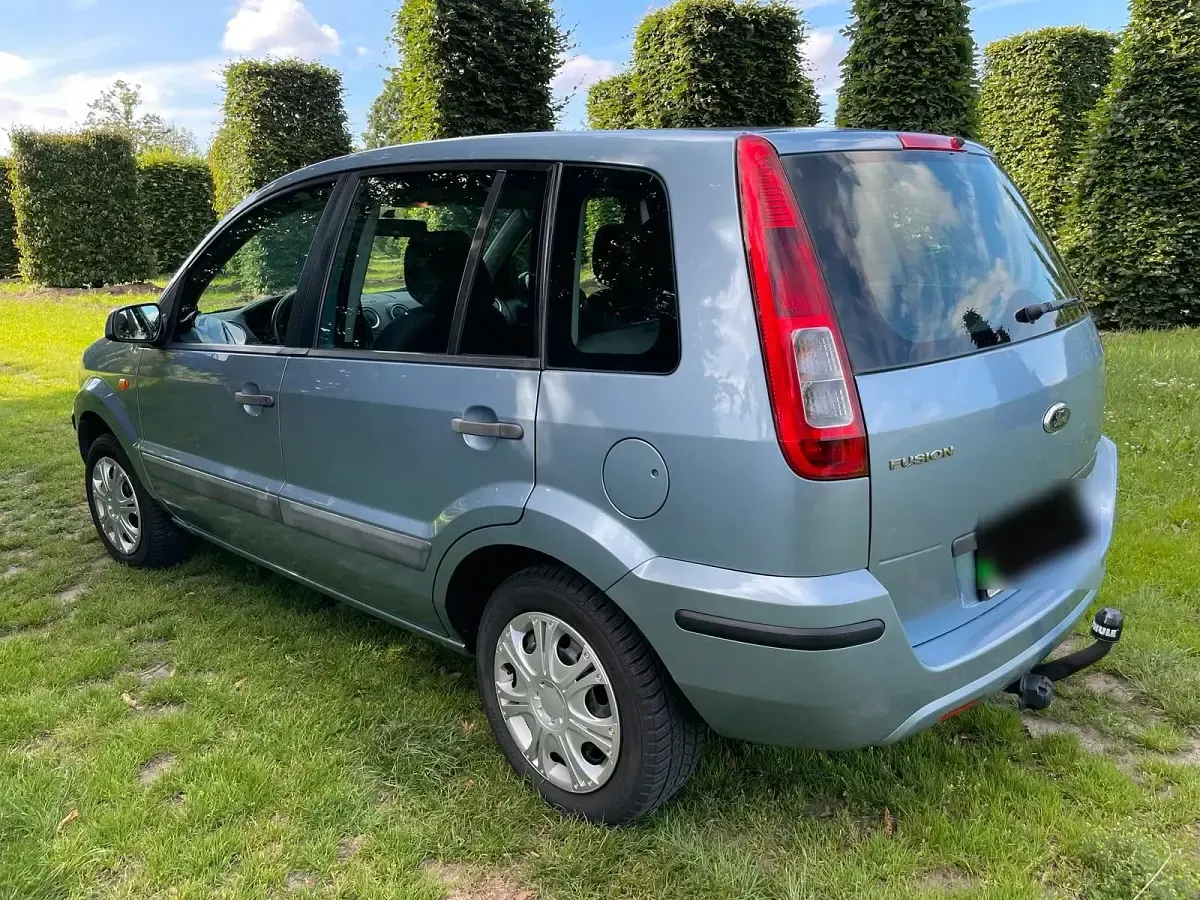 Gebraucht Ford Fusion 75 PS (55 kW) 2006 Blau Kleinwagen